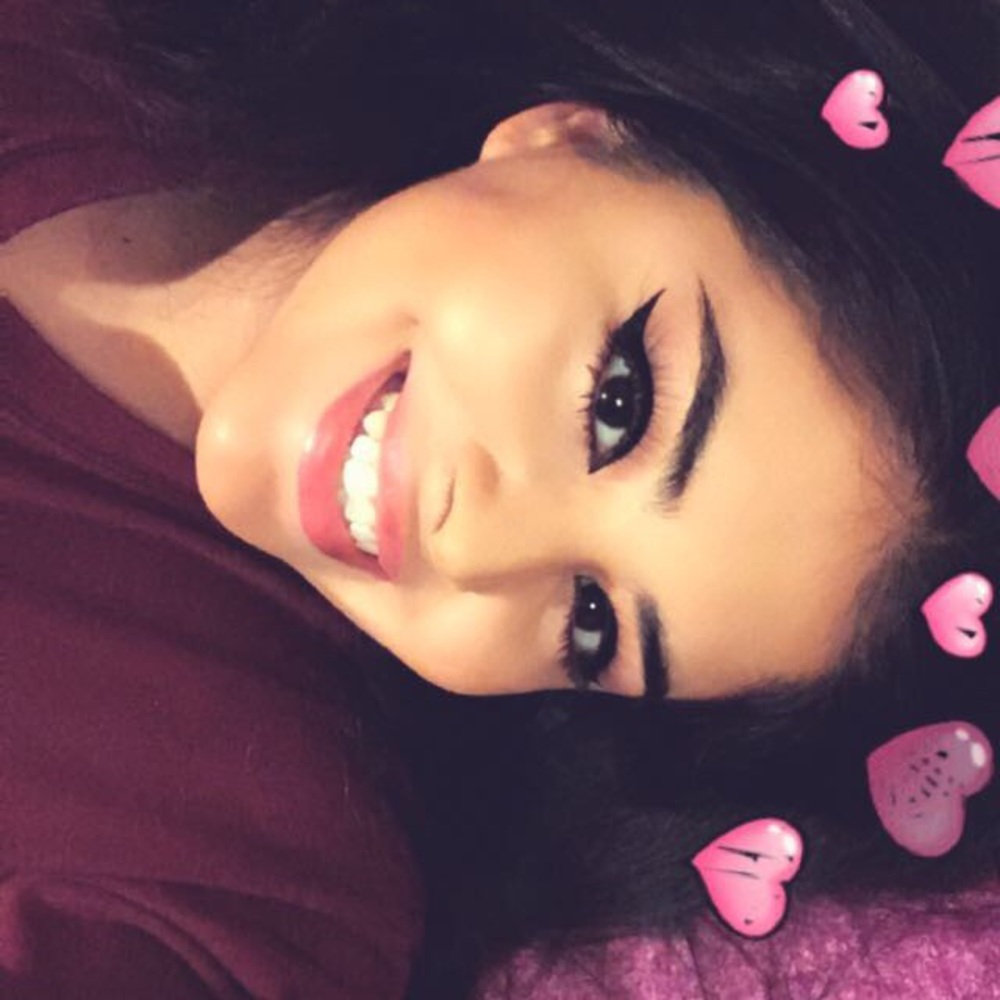 Meet your Posher, Abegale